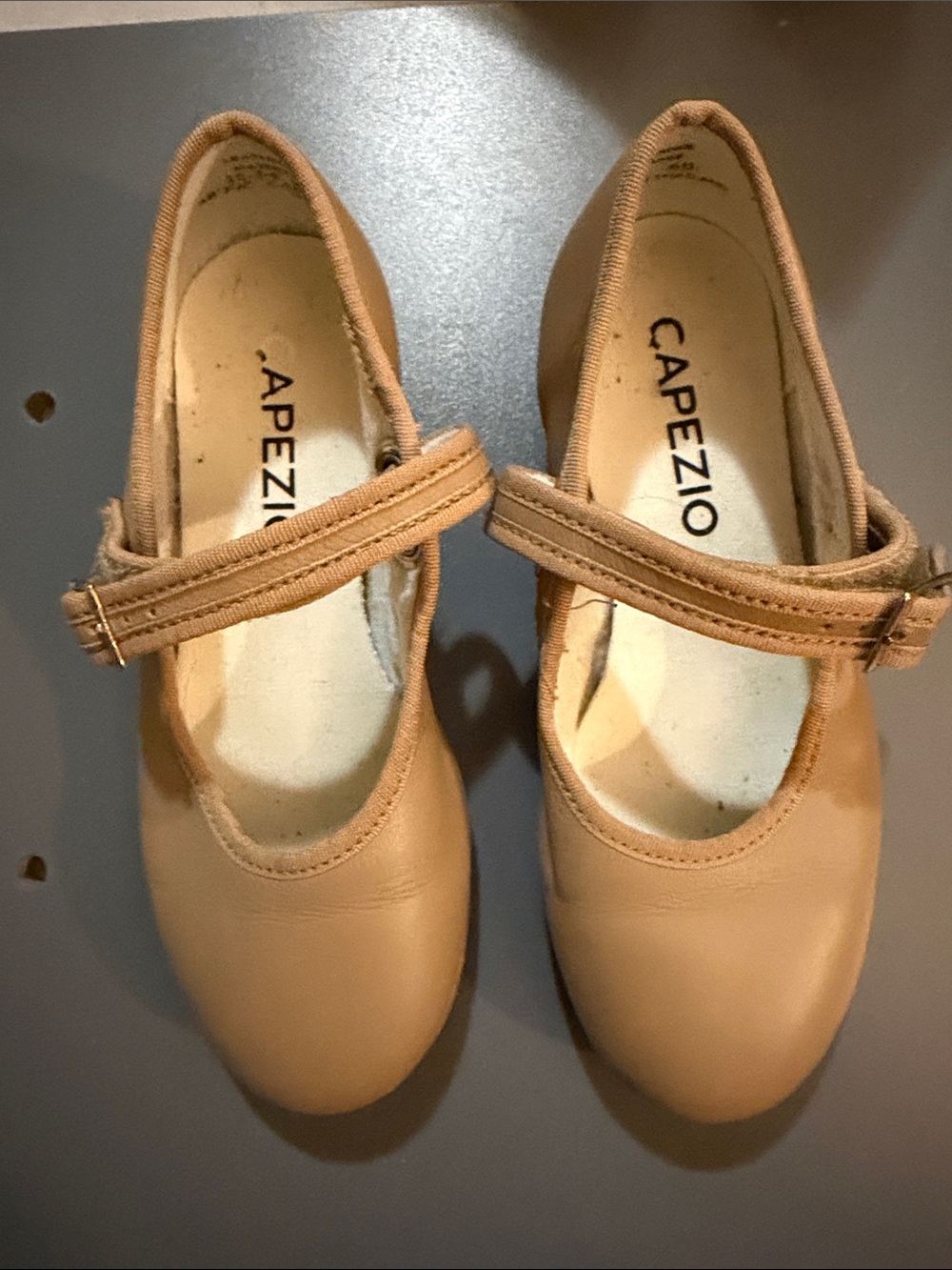 Capezio Girls' Tan Tap Shoe 12.5 W Girls